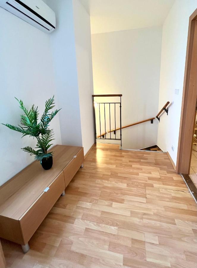 Nova Apartament
