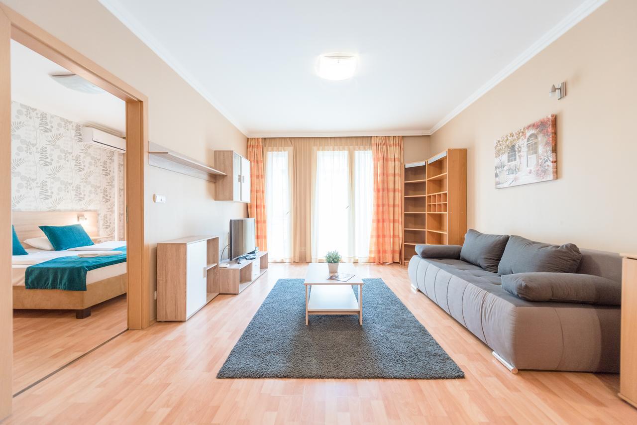 Apartament Nova *